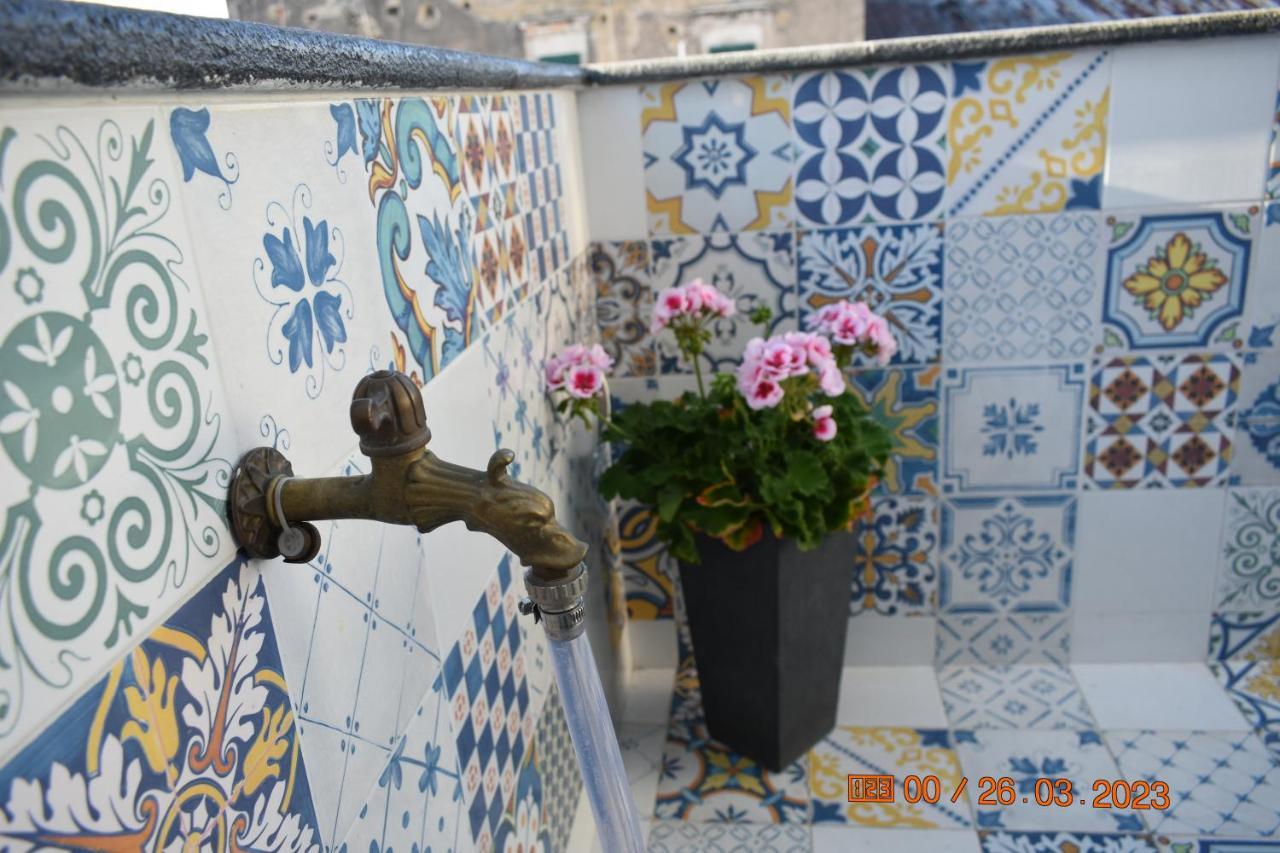 Appartement Casa Materdei à Naples Extérieur photo